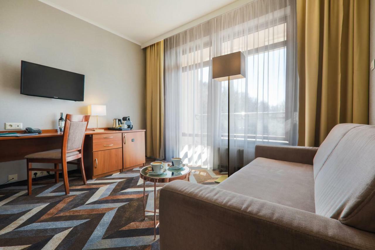 Hotel Belweder Ustron Exterior photo Suite