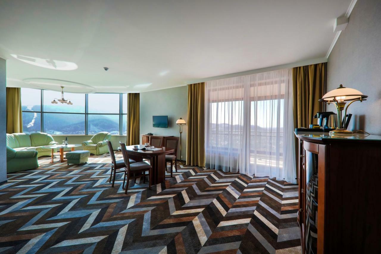 Hotel Belweder Ustron Exterior photo Suite